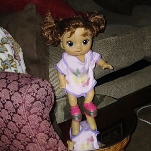 Baby Alive Step And Giggle